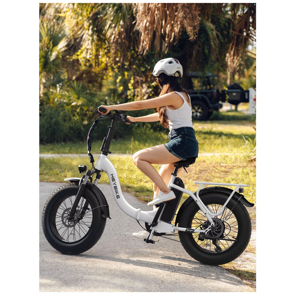 Bicicleta Elétrica Dobrável Heybike Ranger 2.0 Branca | Motor 1500W, Autonomia 88 km, Velocidade 40 km/h, Pneus 20"x4", Suspensão Frontal, Câmbio Shimano 7V